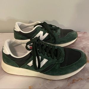 New Balance 420 Re-Engineered Forest Green